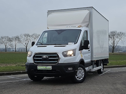 Ford E-Transit 0