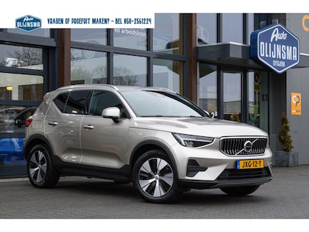 Volvo XC40 0