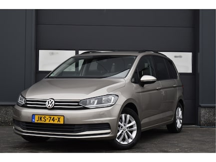 Volkswagen Touran 0