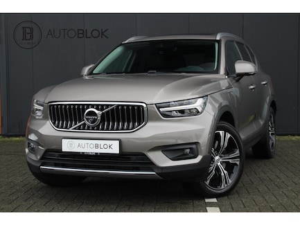 Volvo XC40 0