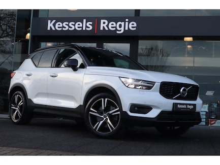 Volvo XC40 0