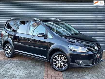 Volkswagen Cross Touran 0