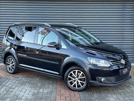 Volkswagen Cross Touran 0