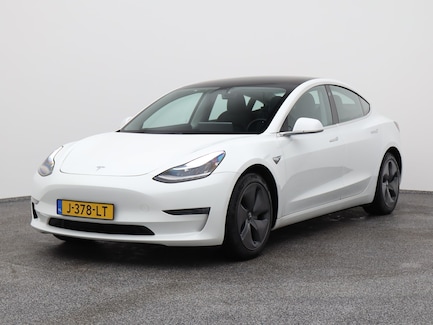 Tesla Model 3 0