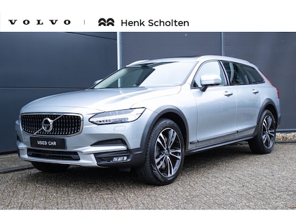 Volvo V90 Cross Country 0