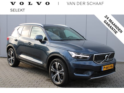 Volvo XC40 0