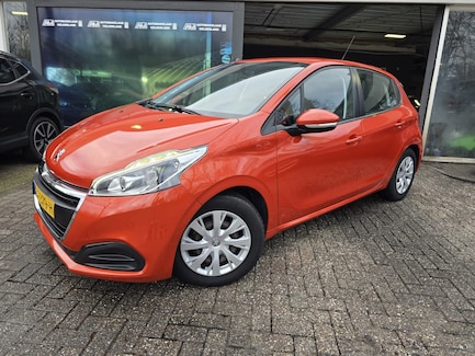 Peugeot 208 0