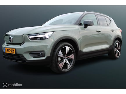 Volvo XC40 0