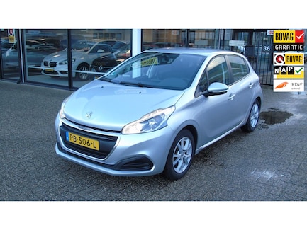 Peugeot 208 0