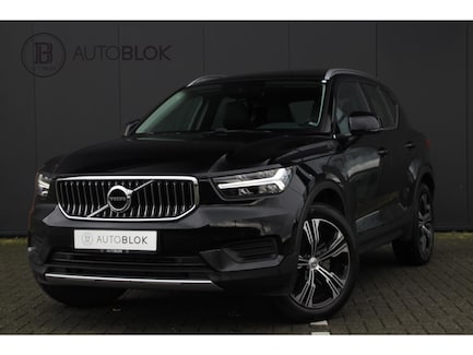Volvo XC40 0