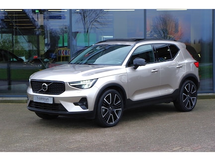 Volvo XC40 0