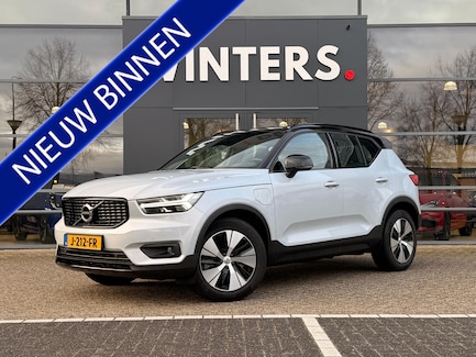 Volvo XC40 0