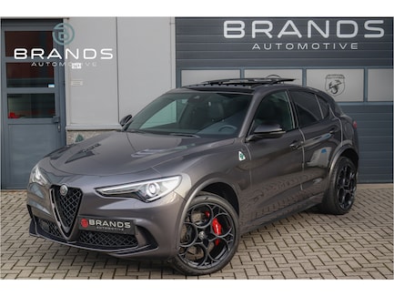 Alfa Romeo Stelvio 0