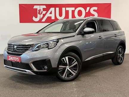 Peugeot 5008 0