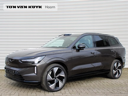 Volvo EX90 0