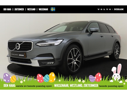 Volvo V90 Cross Country 0