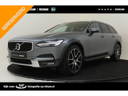 Volvo V90 Cross Country 0
