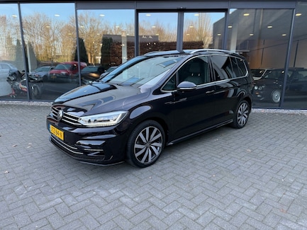 Volkswagen Touran 0