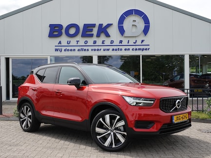 Volvo XC40 0