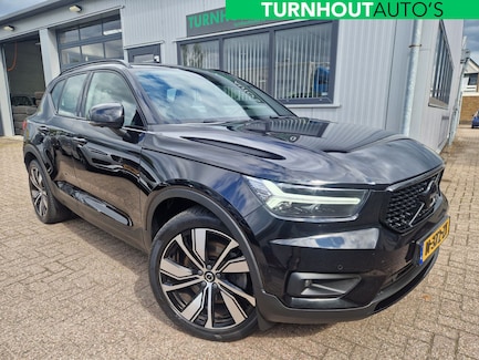 Volvo XC40 0