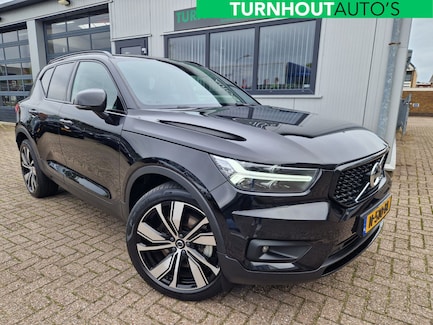 Volvo XC40 0