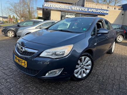 Opel Astra 0