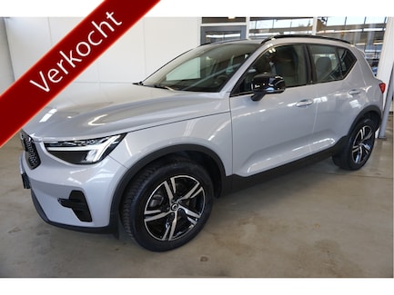 Volvo XC40 0