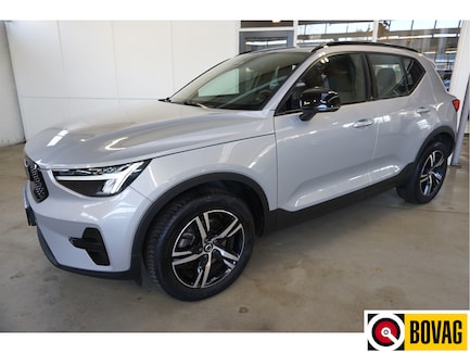 Volvo XC40 0