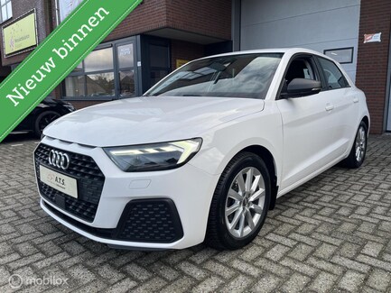 Audi A1 0