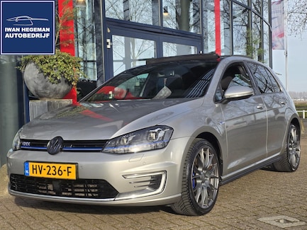 Volkswagen Golf 0