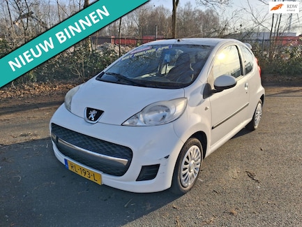 Peugeot 107 0