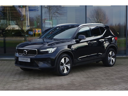 Volvo XC40 0