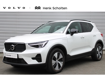 Volvo XC40 0