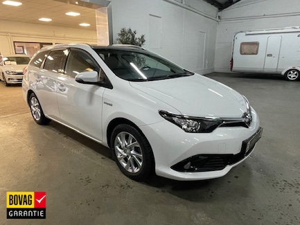 Toyota Auris 0