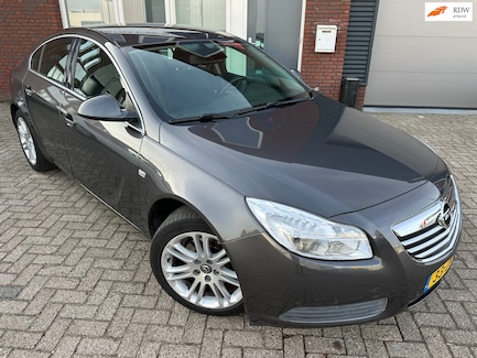 Opel Insignia 0