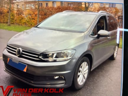 Volkswagen Touran 0