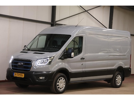 Ford E-Transit 0