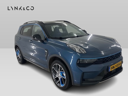 Lynk & Co 01 0