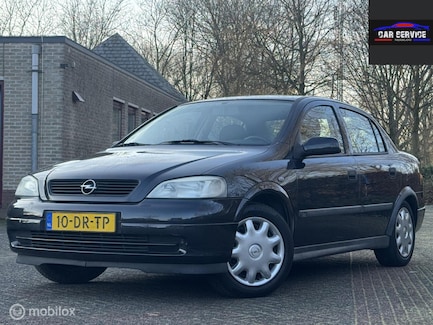 Opel Astra 0