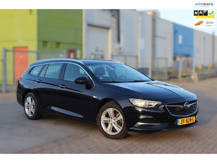 Opel Insignia 0