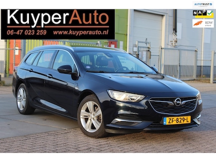 Opel Insignia 0