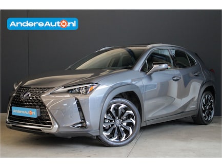 Lexus UX 0