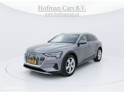Audi E-tron 0