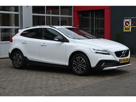Volvo V40 Cross Country 0