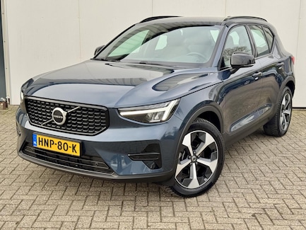Volvo XC40 0