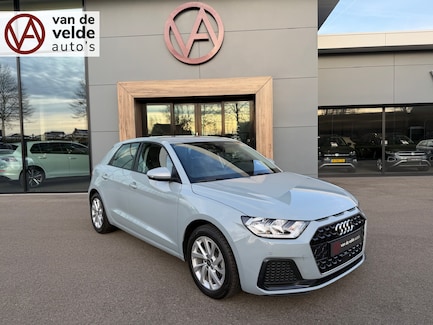 Audi A1 0
