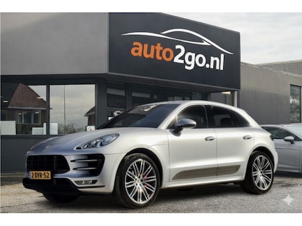Porsche Macan 0