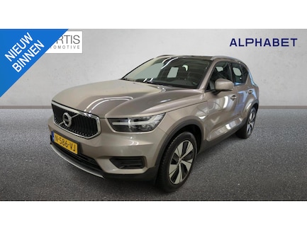 Volvo XC40 0
