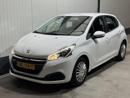 Peugeot 208 0