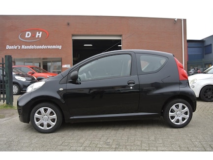 Peugeot 107 0